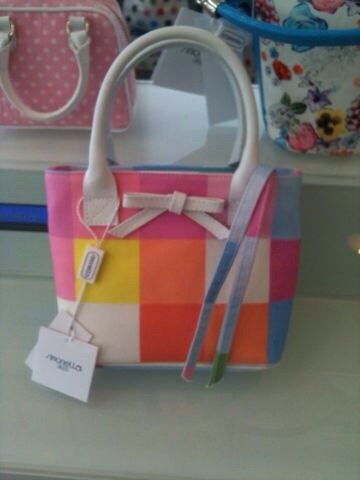 Simonetta , Fendi, Cavalli аксессуары (ободки,сумочки ,шляпки)