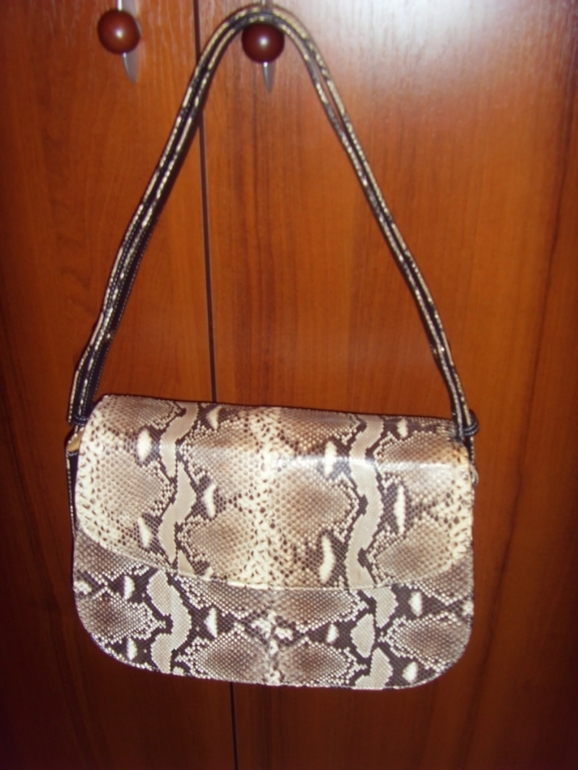 Продам сумку и ремень из питона