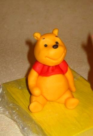 Просто фигурки: Винни и Пятачок
