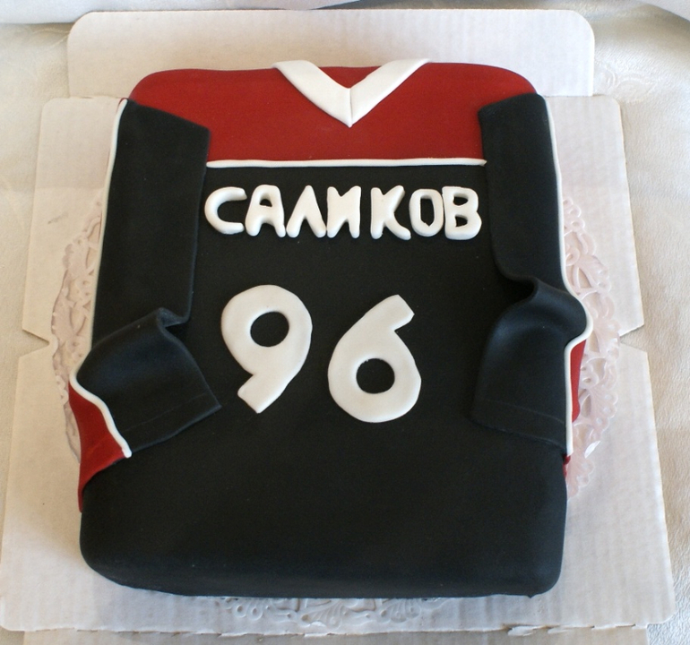 Выкладываю сразу много тортиков)