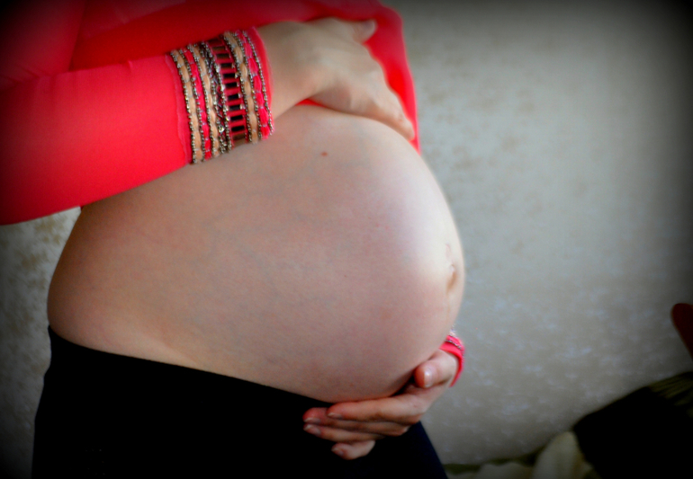 пошла 33 неделя (4 фото)