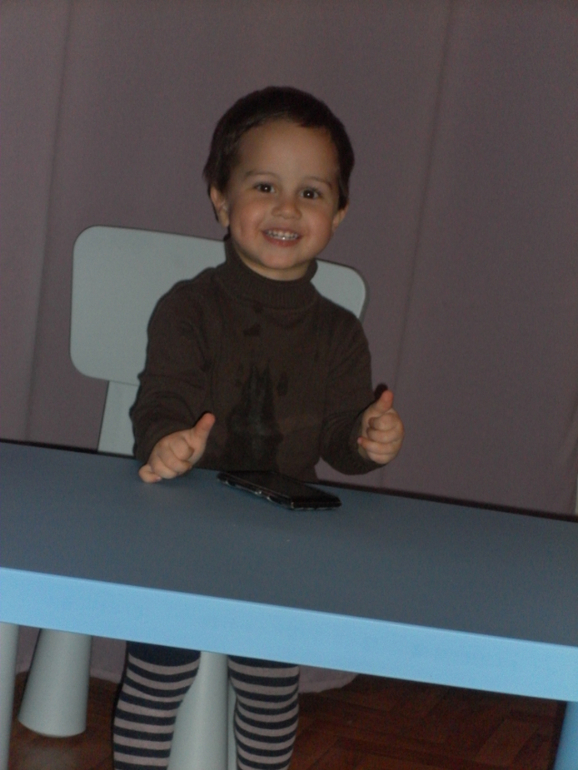 Наши столик и стульчик Mammut