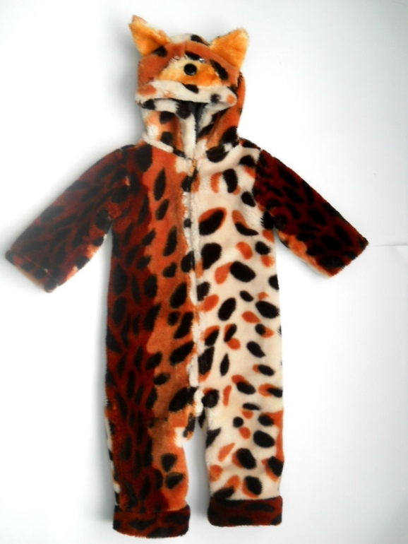 Сшила с теплого одеялка)