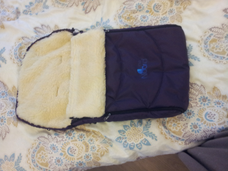 Noordline Edel Viva 2 в 1 плюс адаптер для Макси кози. 17000. почти новая (бу 3 месяца и редко)