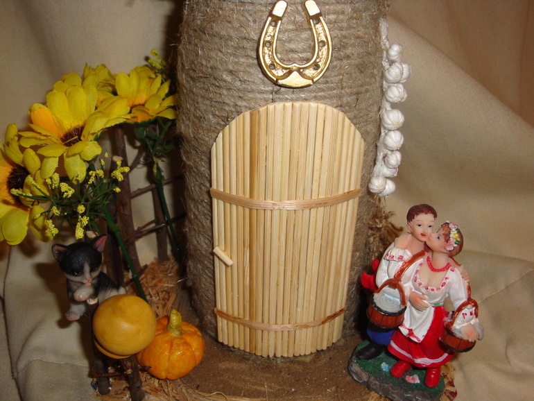 Интерьерная бутылка-оберег + символы оберегов и их значение