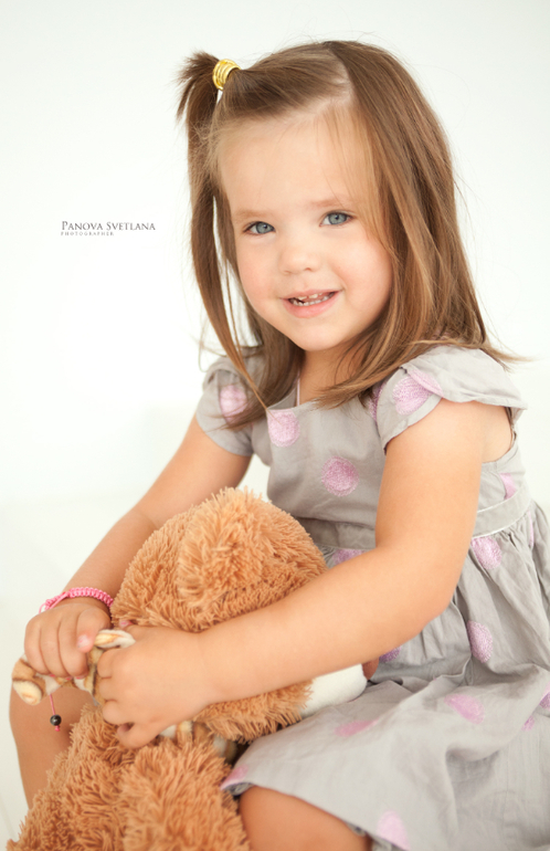 Детская или семейная фотосессия со стилистом-визажистом в студии 16.02.14