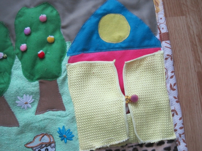 Развивающий коврик