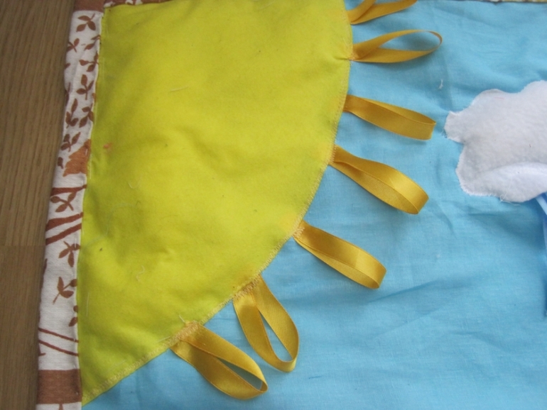 Развивающий коврик