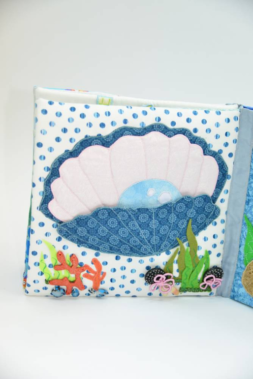 Развивающая книжка НА МОРЕ