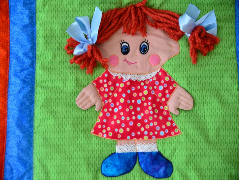 Развивающий коврик Веселая гусеница !!!