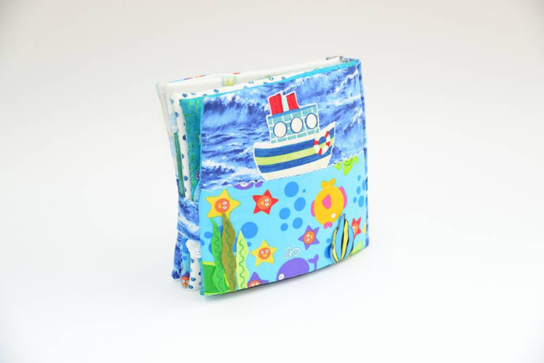 Развивающая книжка НА МОРЕ