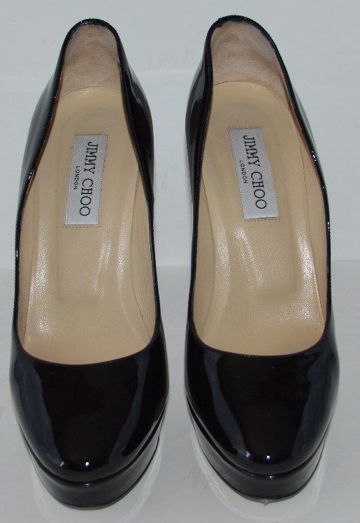 Продаю черные туфли Jimmy Choo