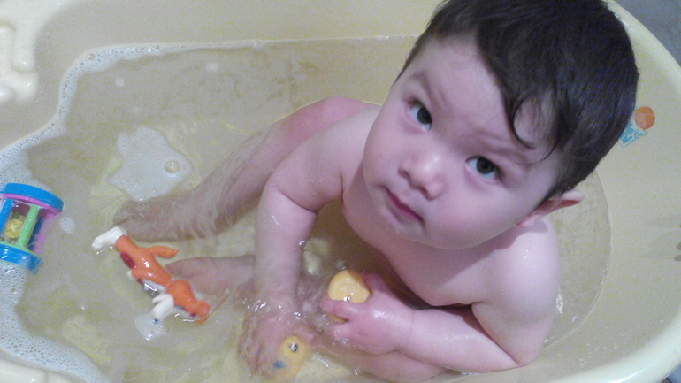 плавание или футбол...