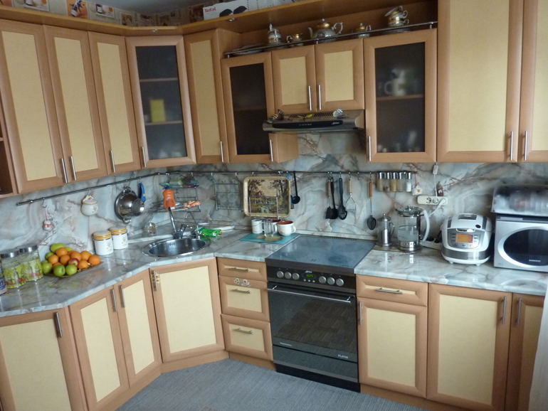 Не могу определиться со стилем кухни((