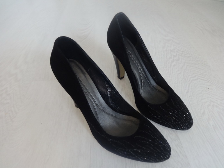 Туфли со стразами, 39 р-р, б/у 1 раз