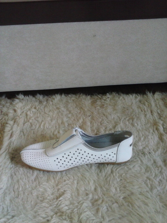 Купила мокасины