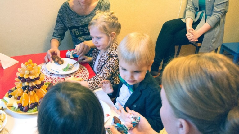 Дед мороз в саду)