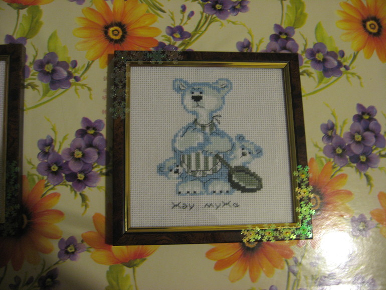 "Жду весну" и "Жду мужа" от фирмы "Веселая пчелка".