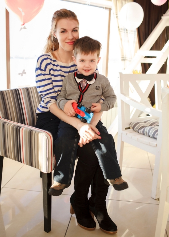 4 года: праздник для Принцесс)