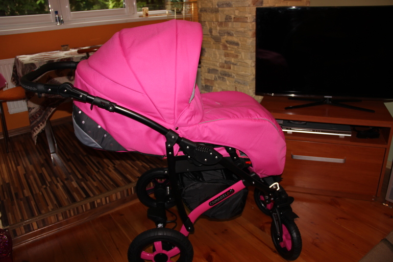 Наша Camarelo Carera для маленькой принцесы.