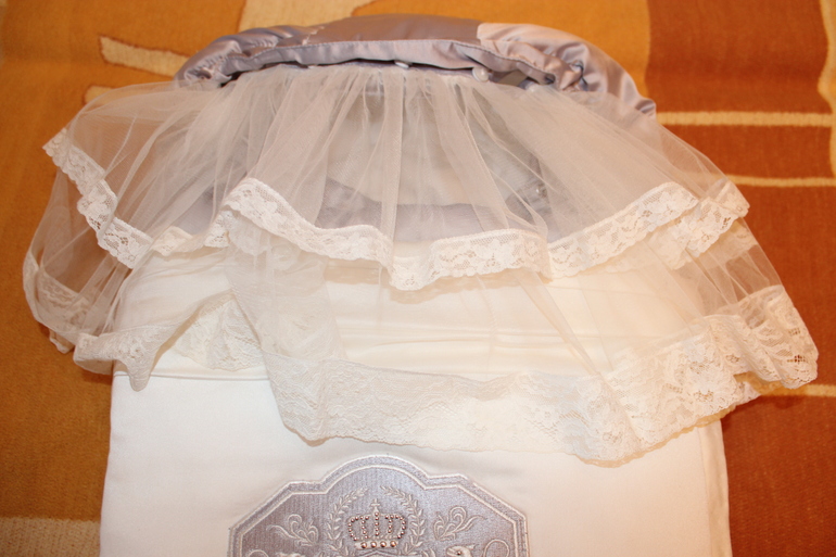 Конверт на выписку  choupette