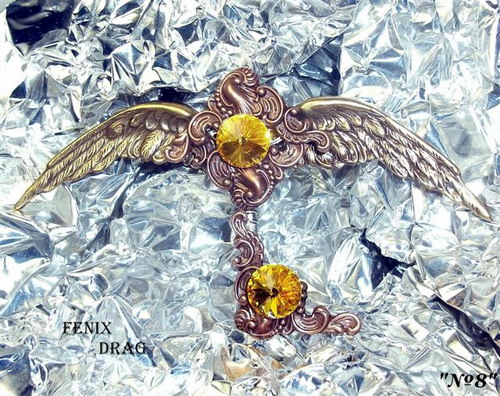 Винтажные украшения ушедших эпох.