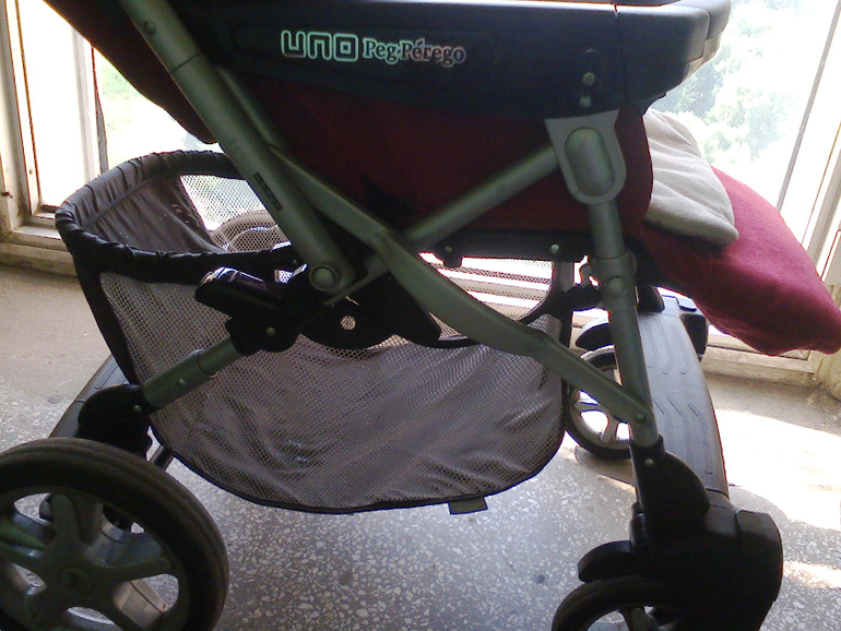 Коляска Peg-Perego Uno 4000 рублей