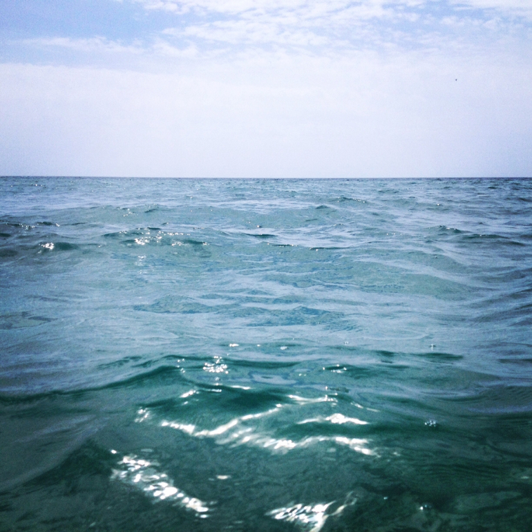 Мооре море...