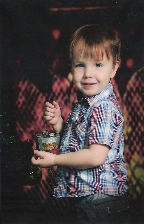 Опять фотосессия Андрюши в садике