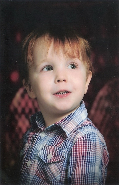 Опять фотосессия Андрюши в садике