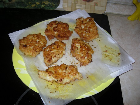 Наши любимые куриные котлетки!