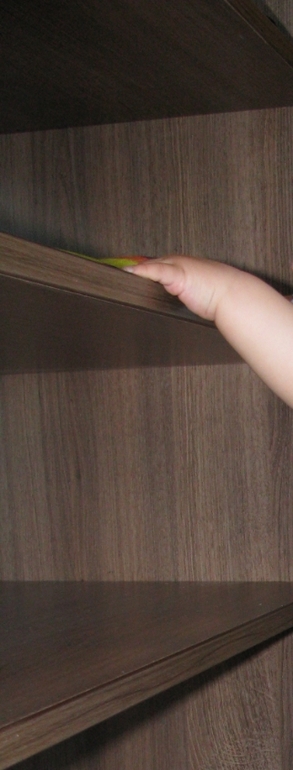 Помогите с цветом штор