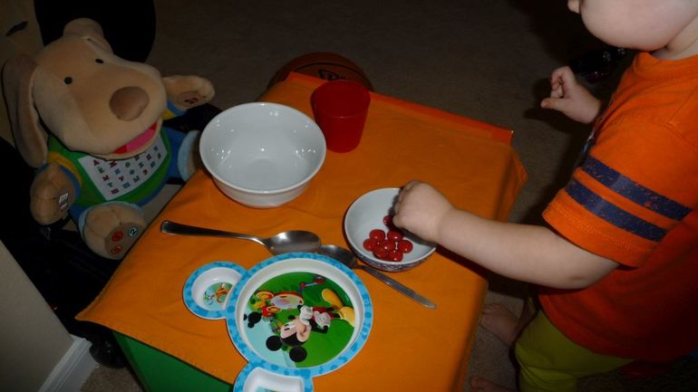ТН Посуда для самых маленьких - День 2 - Столовая посуда