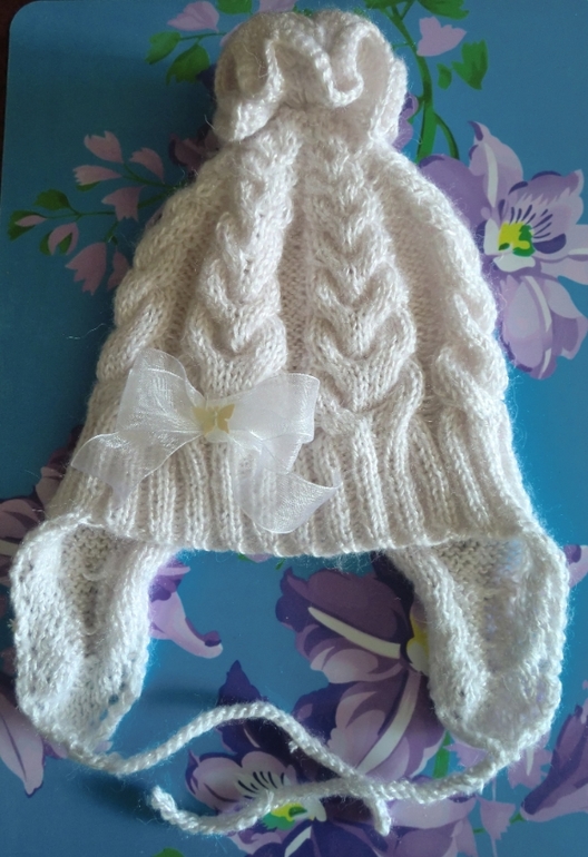 Снова шапка с косами - елочками