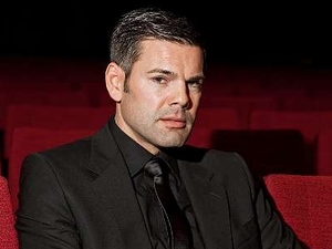 У нас есть тоже нормальные люди))