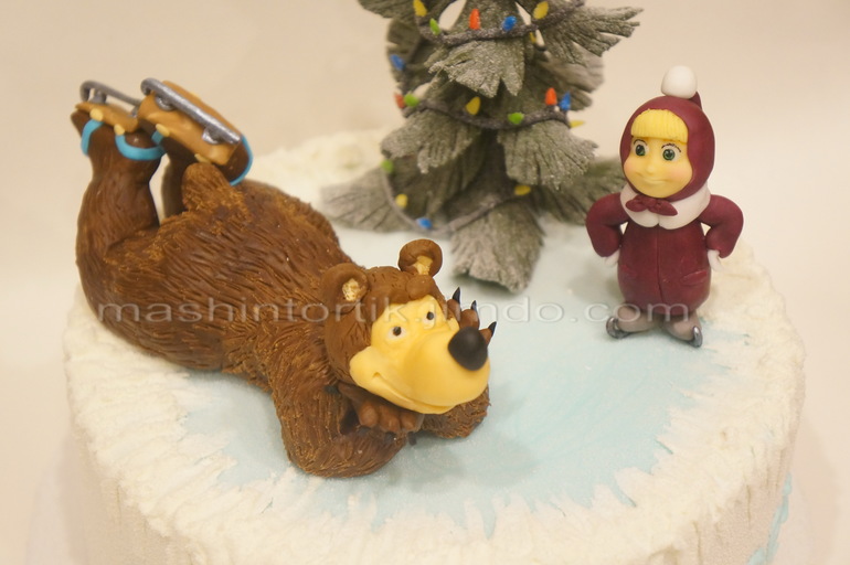 Маша и Миша на катке