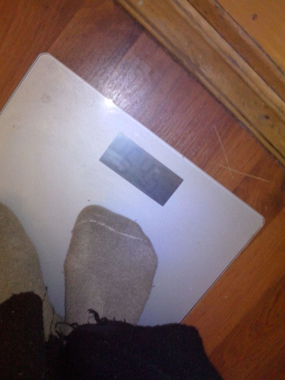 видимо сегодня у всех весы сошли с ума))