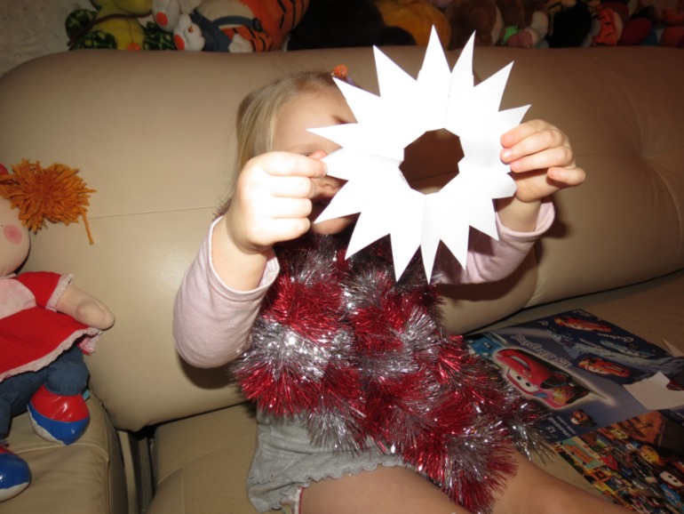 Ждем Новый год и получаем задания.