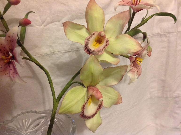 Мои первые цветочки с курсов Анны Галич(вел Георгес Галич)!