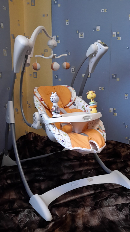 Электрокачели graco silhouette