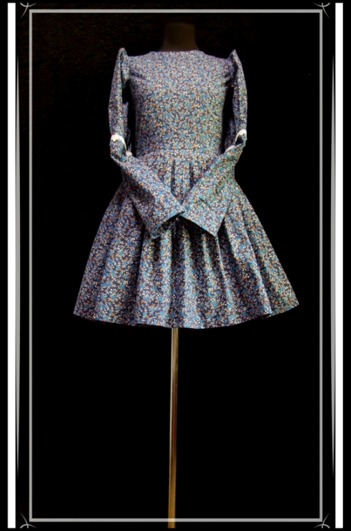 Платья дизайнерские,все в единственном экземпляре!Прошу как всегда любить и жаловать и себя баловать!