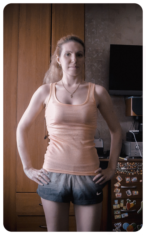 Фотомарафон. В моём шкафу. День 11. Чисто мамское.