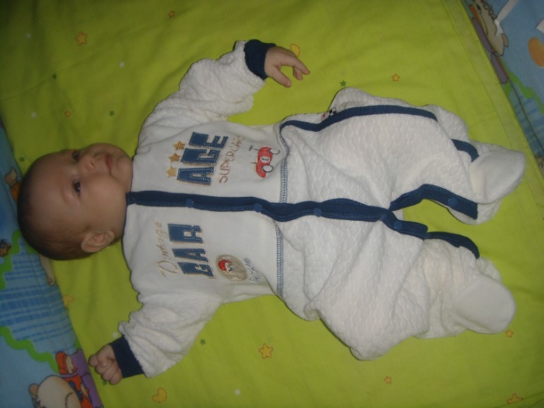 Максимке 3 месяца ( 19 декабря)