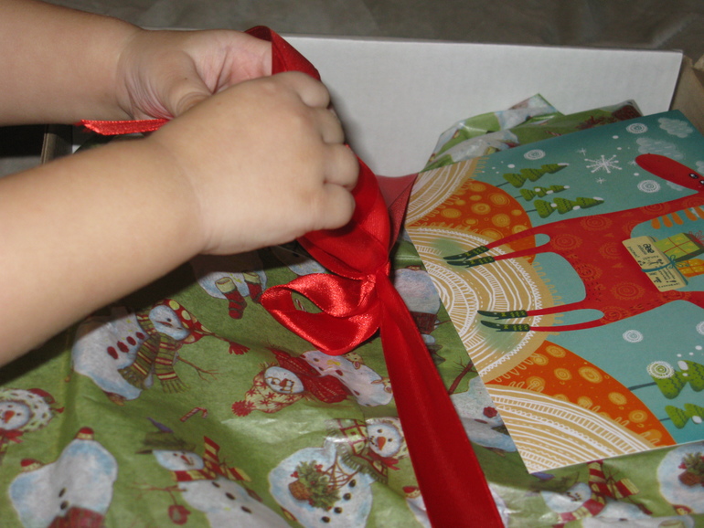 Предновогодний сюрприз )).