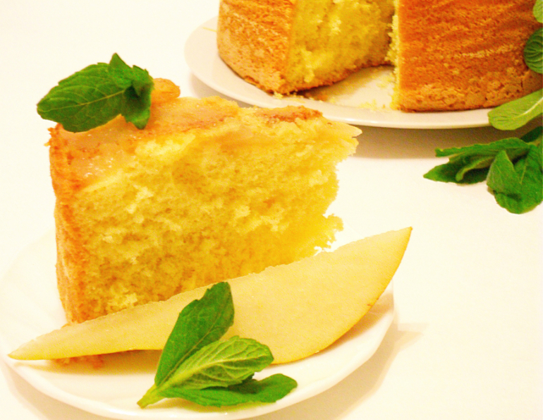 "Шарлотка с грушами"))