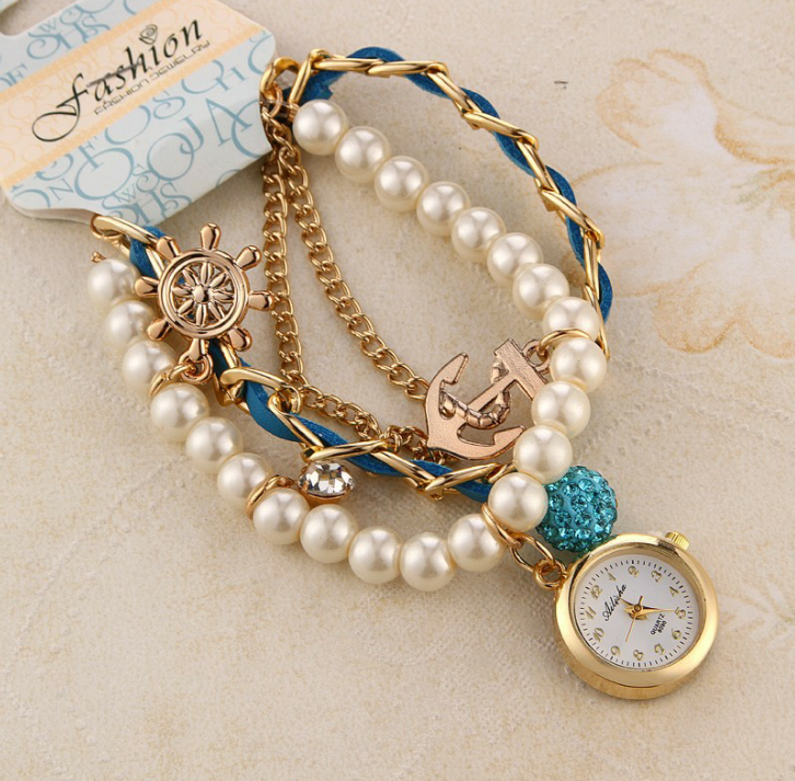 в наличии часики, цена 350 руб!  кому?