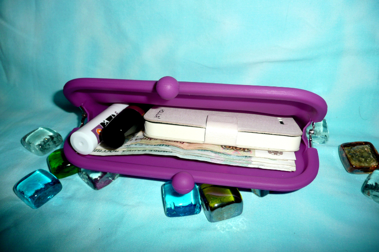 многофункциональные силикововые кошельки, цена 330 руб! живые фото в посте!