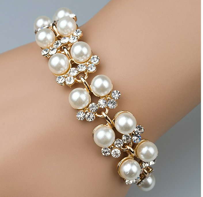 браслет с жемчугом, цена 189 руб!