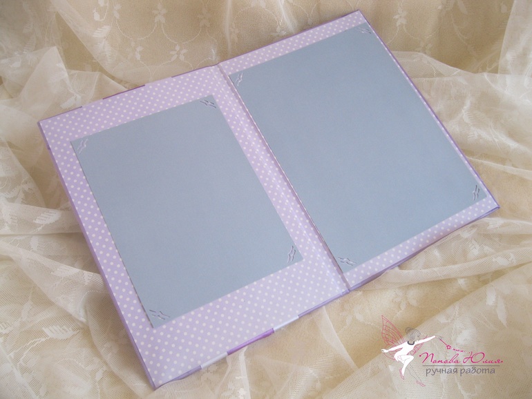 Папка для свидетельства о браке.