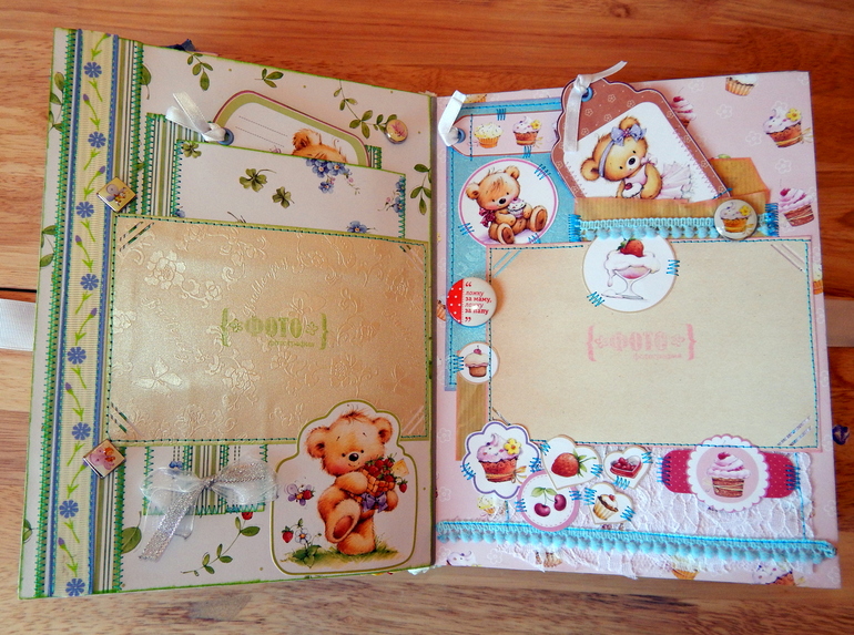 Скрап-альбом "Мой первый год" для маленького мальчика